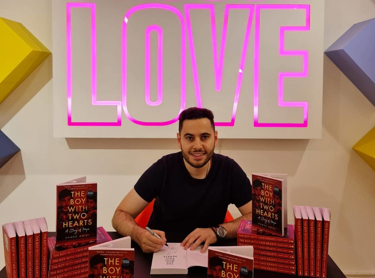 Hamed Amiri book signing